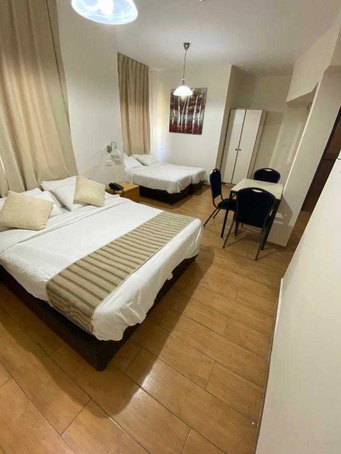 Berger Hotel Tiberias Eksteriør billede
